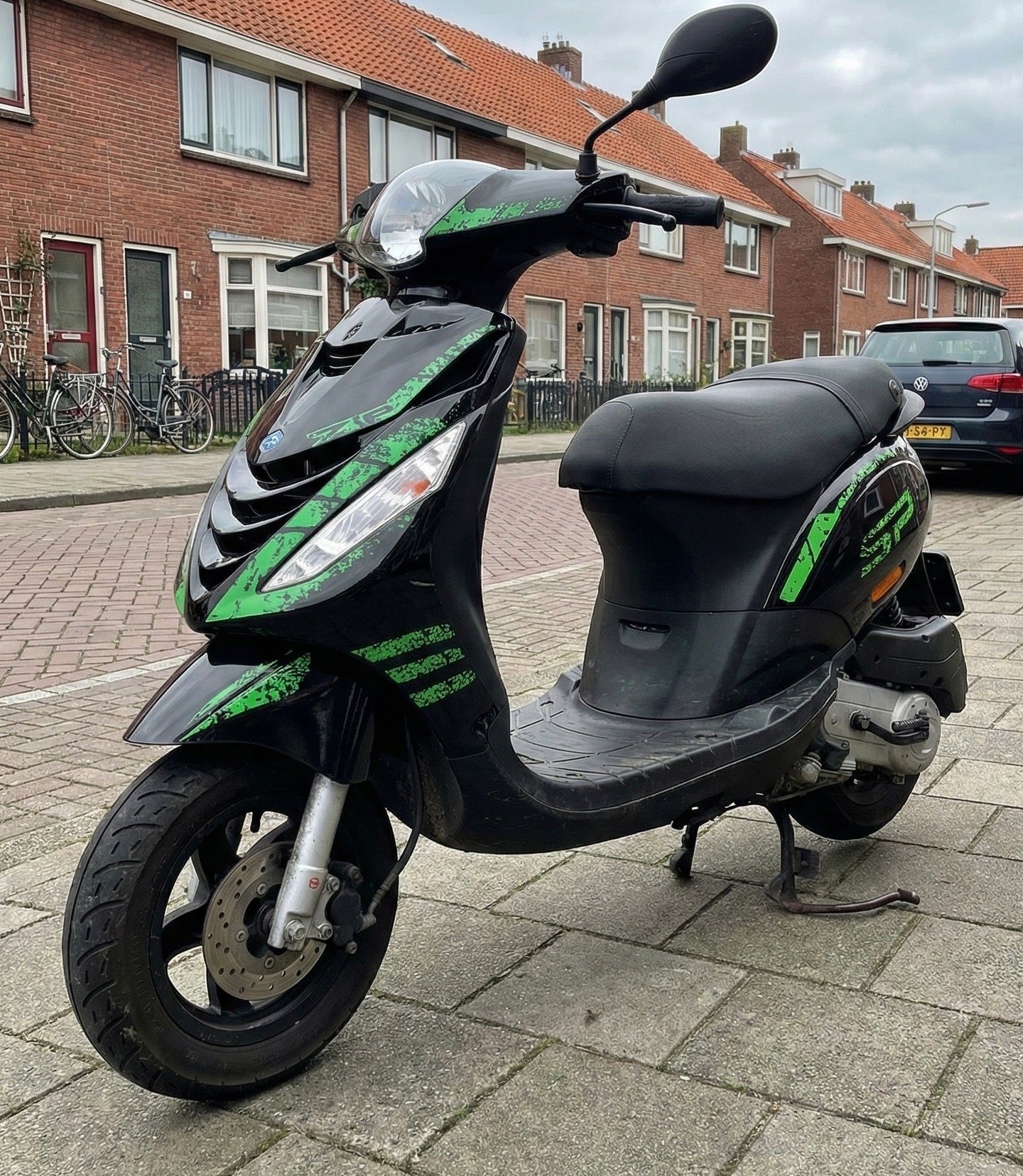 Zentori V2 - Piaggio Zip SP Graphics Kit