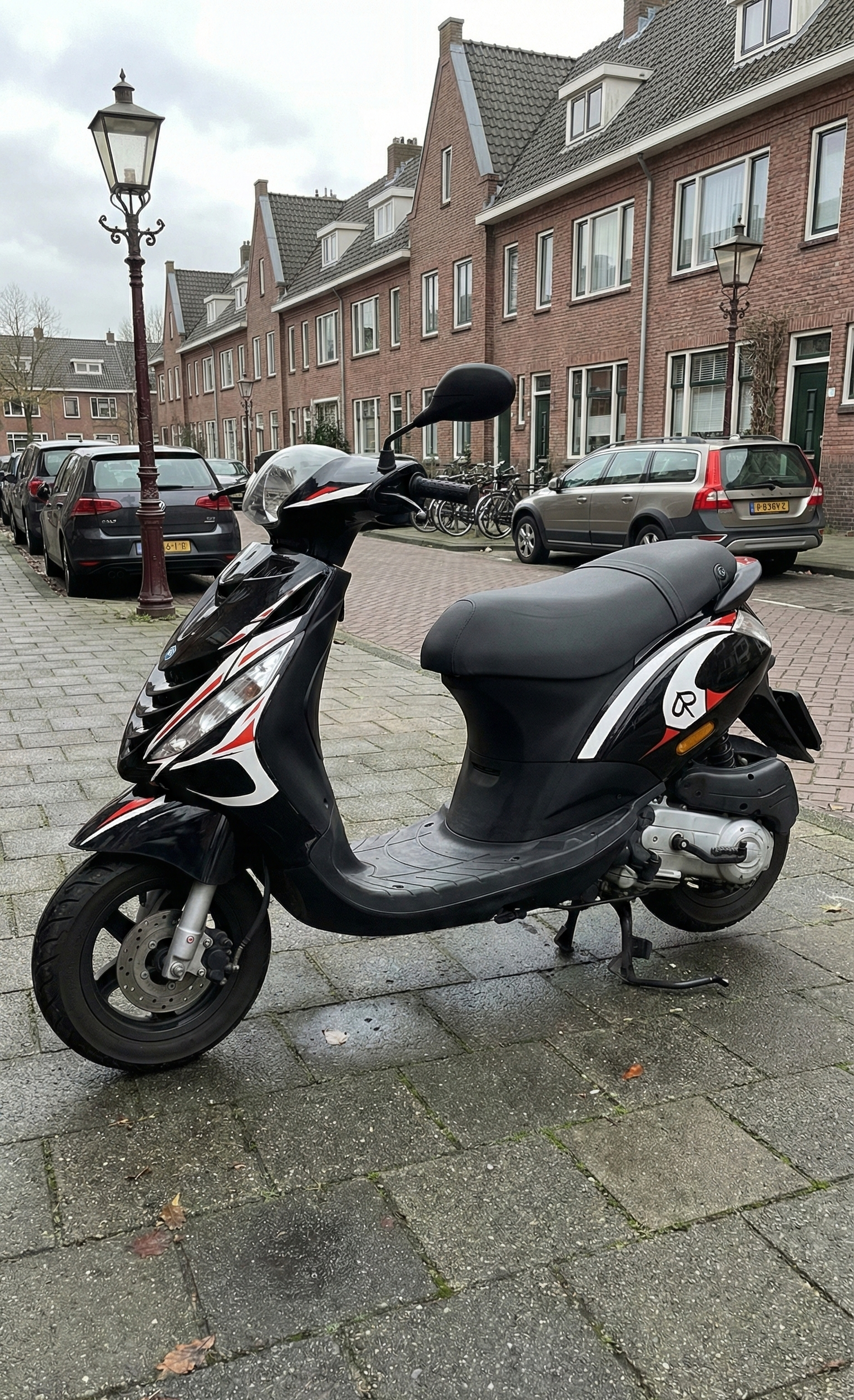 StreetBeast - Piaggio Zip SP Graphics Kit