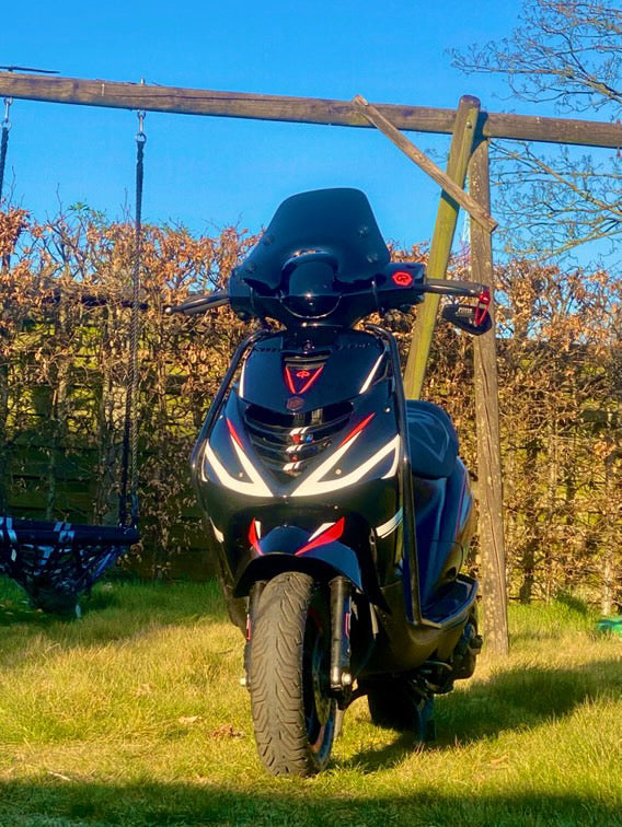 Audi ''SP'' V2 - Piaggio Zip SP Graphics Kit