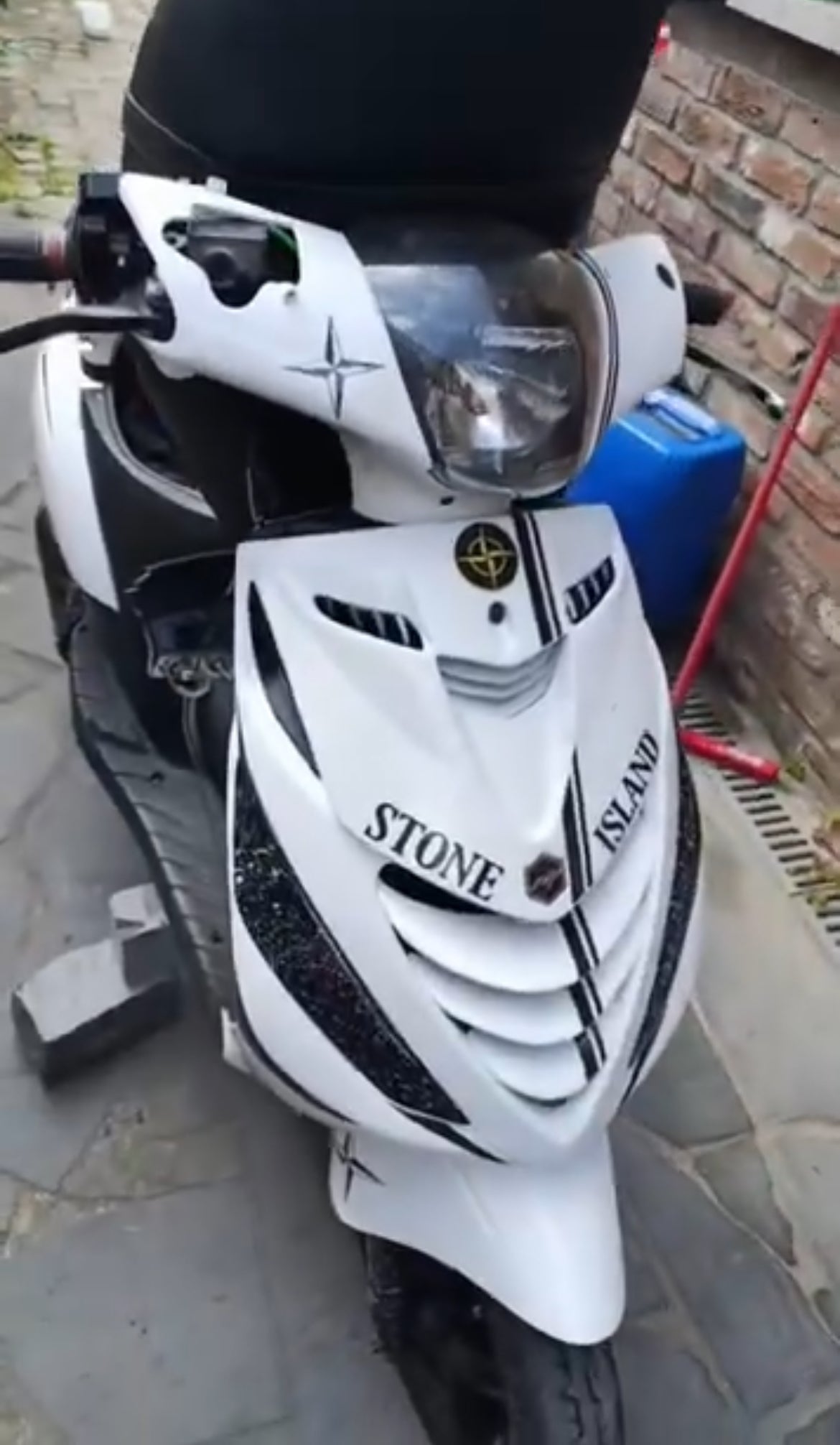 Stone Island - Piaggio Zip SP Graphics Kit – Zip Graphicz