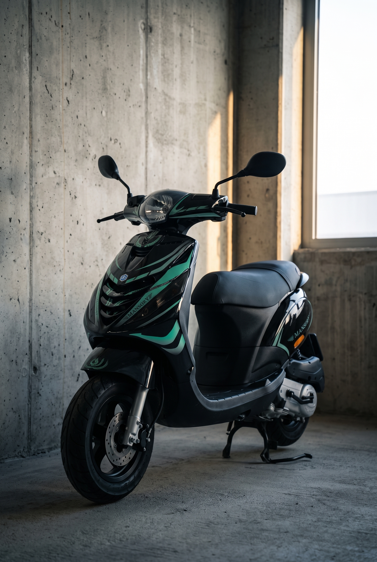 Mansory V2 Aufkleber-Set für Piaggio Zip SP – Produktfoto